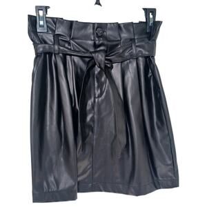 NWT Kendall & Kylie Black Pleated Faux Leather Mini Skirt Paperbag waist